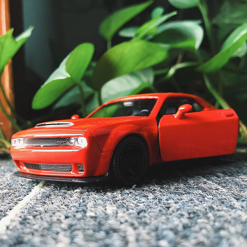TGRCM-CZ 1/36 Scale Dodge Challenger Casting Car Model, Zinc Alloy Toy Car for Kids, Pull Back Vehicles Toy Car