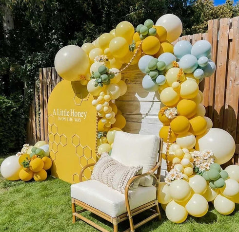 KALOR Yellow Balloons, 100 Pcs 5 Inch Mini Matte Latex Balloons for Birthday Decoration, Wedding Party