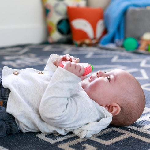 Infantino Lil' Nibbles Vibrating Apple Baby Teether, Sensory Exploration and Teething Relief with Soothing Vibrations