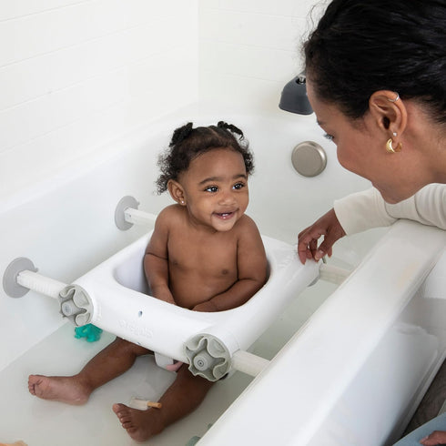 Regalo Baby Basics Baby Bath Seat with Suction Cups, Sit-Up Bath Support