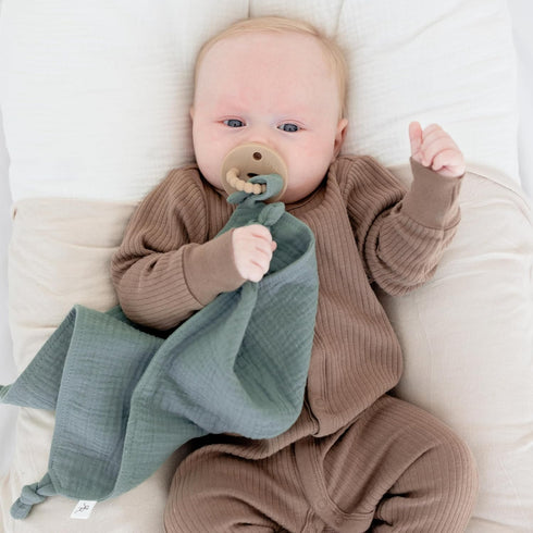Ryan & Rose Cutie Lovey - Soft 100% Organic Cotton Muslin Loveys with Attachable Snap Closure for Newborns (Knot