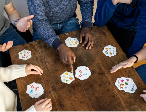 FlexiQ WHAT DO YOU MEME? Letter Links — Word Match Game, Brain Teasers for Kids 6+, Family Board Games