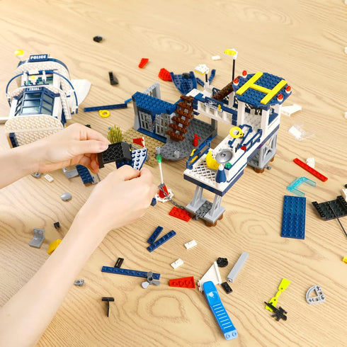 City Police Station STEM Building Set, Compatible with Lego Military Helicopter, Boats, Swat Team, 565 PCS Best Gift