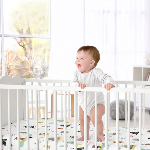 Nature Fox & Bear Print Fitted Crib Sheet for Outdoor Adventures