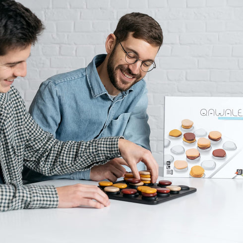 Gigamic Qawale Abstract Strategy Game for Adults and Families, 2 Players, Ages 8+, 15 Minutes