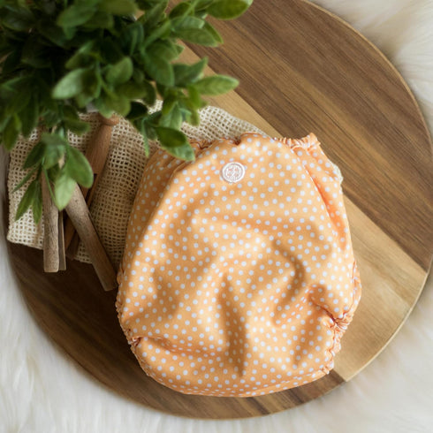 Buttons Diapers (12-40lbs) Buttons Cloth Diaper Cover Snap Super One Size (Dottie)