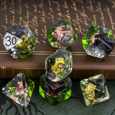 UDIXI 7PCS Polyhedral D&D Dice Set, Wolf Head 7-Die DND Dice Set for Role Playing Games