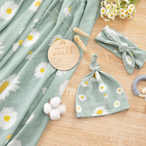 Set 47x47 inches, BabyWhale Muslin Swaddle Blanket with Hat and Headband Bow, Daisy Pattern Swaddle for Baby Boys