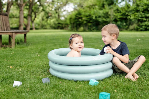 0+ Babymoov Inflatable Bathtub & Pool - Safe, Portable & Grows with Baby (from Newborn Insert Included)