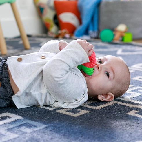 Infantino Lil' Nibbles Vibrating Apple Baby Teether, Sensory Exploration and Teething Relief with Soothing Vibrations
