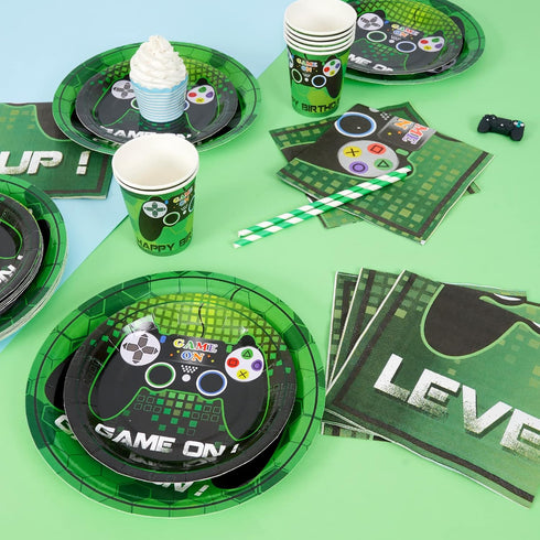 WERNNSAI Video Game Party Tableware Set - Gaming Supplies for Boys Birthday, Serves 16 Guests, 64 PCS