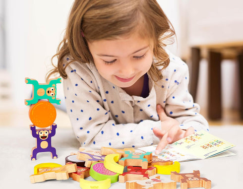 Battat Education Stacking Toy for Kids - Wooden Stacking Monkeys, Developmental Toy for Fine Motor Skills, 19 Pcs
