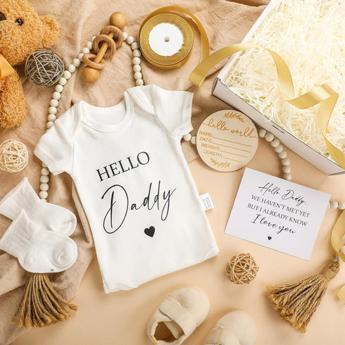 Shyyween 7 Set Pcs Pregnancy Announcements for Hushund Surprise Baby Announcement Gifts Include Bodysuit Pregnancy