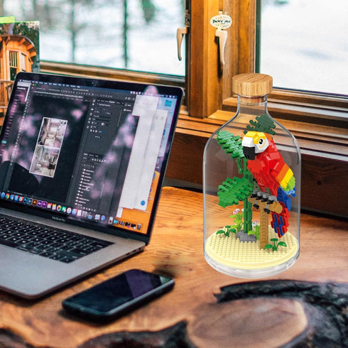 Creative Parrot Toy Building Set, Mini Animal Friend Set, Party Favors Gift for Kids, Home Decor for Animal Lovers,