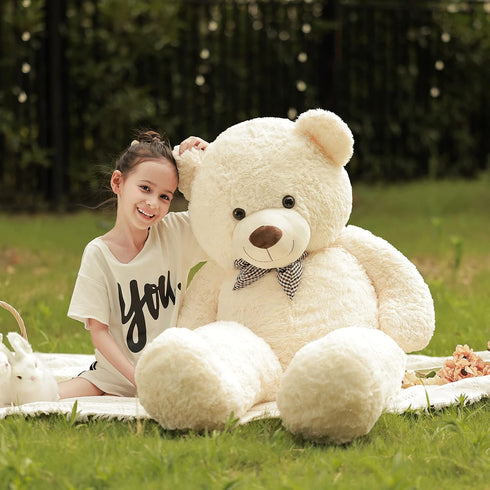Poutmac 47 Inch Giant Teddy Bear Stuffed Animal, White Big Plush Teddy Bear for Valentine's Gift, Soft for Christmas