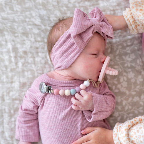 Ryan & Rose Pacifier Clip Georgia - Silicone Clip for Baby Boy or Girl, Binky Holder (Blossom)