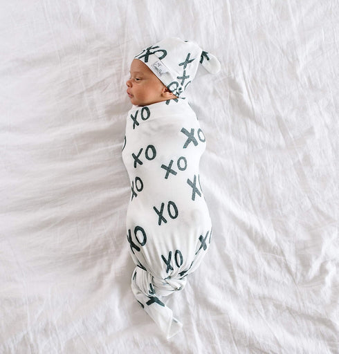XOXO Large Knit Baby Swaddle Blanket - Premium Quality