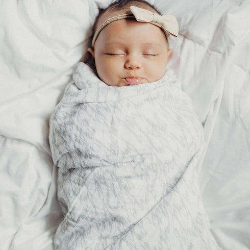 100% 3 Pack 47"x 47" Muslin Swaddle Blanket Soft Muslin Cotton Classic Grey Combo Unisex for Baby Girl or Baby Boy