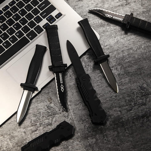 9 Pack Retractable Fake Knife Halloween Props, 9 Pcs Style A with Plastic Blades