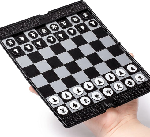 Yellow Mountain Imports Magnetic Travel Foldable Chess Wallet Set (7.9-Inch) - Portable