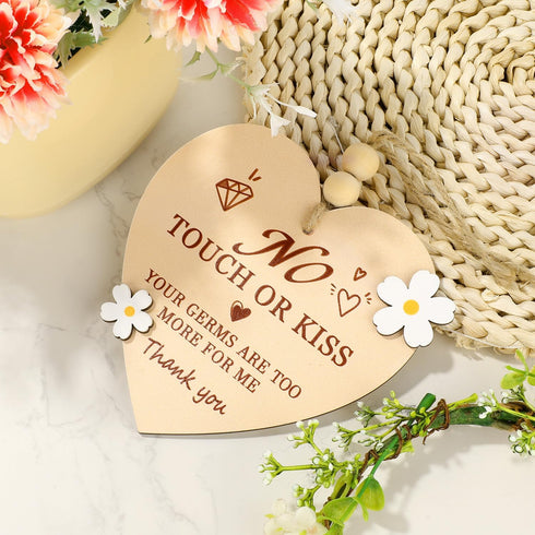 Penitue Wooden No Touch or Kiss Baby Sign, Cute Heart Shape Do Not Touch Baby Sign with Hanging Rope for Stroller Car