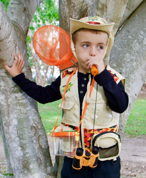 Kidz@Play Bug Hunting Kit, Vest, Hat, Binoculars, Lg. Net, Bug Container, Whistle, Flashlight, Magnifier, Thermostat