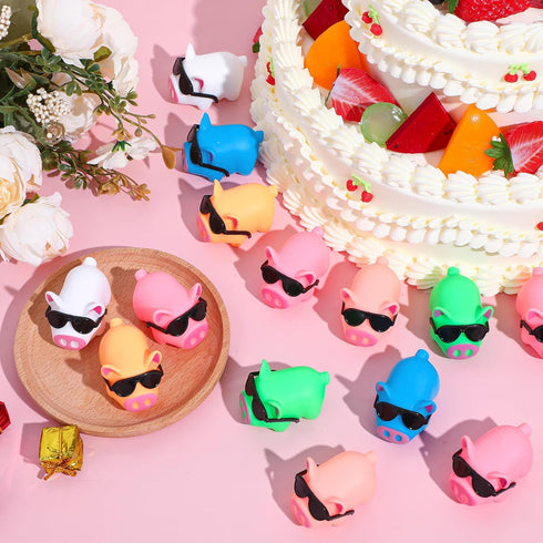 Syhood 150 Packs Mini Rubber Pigs with Sunglasses - Squeaky Piggy Bath Toys for Shower Birthday Party Favors