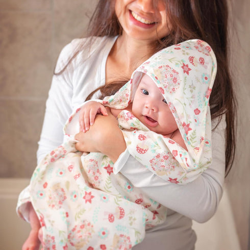 Dog Design Baby Muslin Hooded Towel with Washcloth
