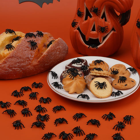 150pcs Realistic Spider Halloween Decorations - Scary Plastic Mini Spiders for Haunted House & Party Pranks