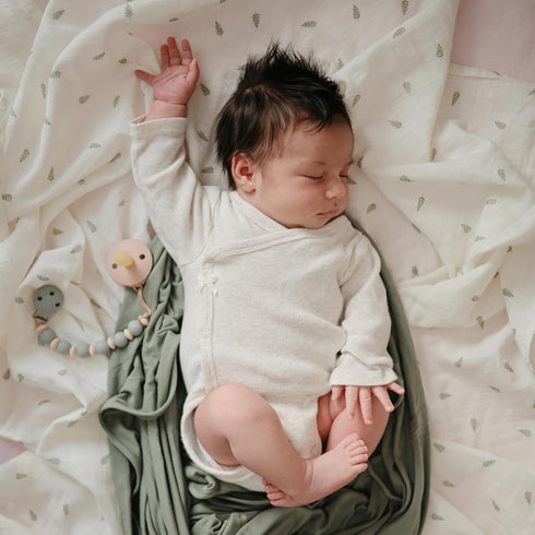 mushie Muslin Baby Swaddle Blanket - 100% Organic Cotton (Leaves)