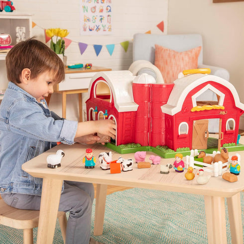 Battat Farm Animal Play Set - 25 Toy Farm Animals, Fences, Farmers, Tractor, Trailer & More for Toddlers