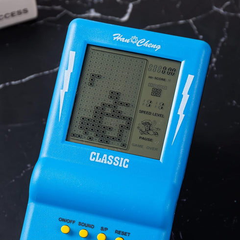 Brick Game Console: Retro Handheld Game Console with 3.5-inch Screen & Built-in 23 Games (Blue)