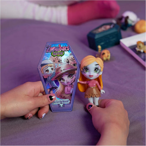 Wild Vibes Big Cat Un-Rescue Zombie Dolls - Deluxe Set with 2 Exclusive 3.5-Inch Figures, 2 Pets & More
