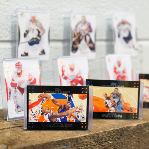Card Mount Trading Cards Stand and Wall Mount, Invisible Display for Collectible Cards, 5 Pack