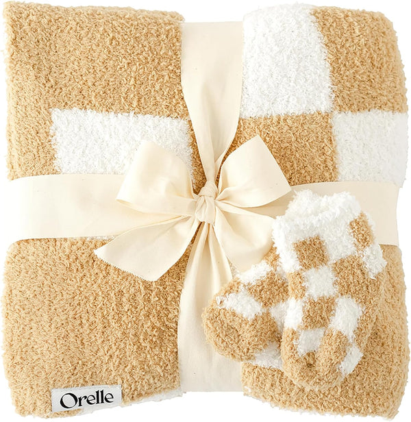 Orelle Checkered Baby Blanket & Matching Socks Set | Plush Baby Blanket