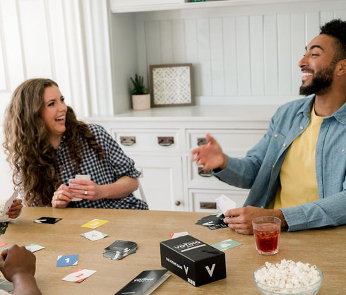 Set The Voting Game + After Dark Expansion - The Hilarious Adult Party Game About Finding Out Who Your Friends are