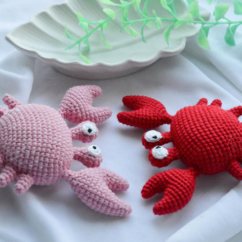 Wood Baby Rattle and Crochet Infant Rattle Set, Beech Wooden Teething Ring-Crab