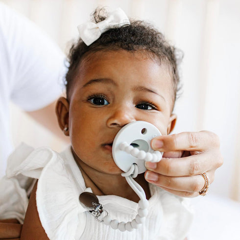 Ryan & Rose Judy Pacifier Clip - Silicone Holder in Grey