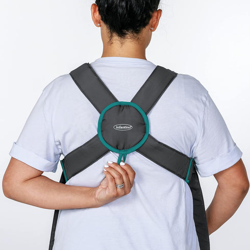 2-Ways 7-26lb, Infantino Swift Classic Carrier with Pocket, to Carry Carrier with Wonder Bib & Essentials Storage Front