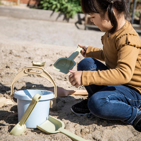 Set 4 Playset 2+ Dantoy: BIO Sand & Garden - Piece - Pretend Gardening, Outdoor Beach-Backyard-Sandbox Toy, Recycled