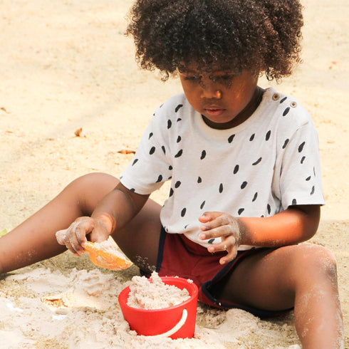 Set PlanToys Sand Play Wooden Montessori Outdoor Sensory and Fine Motor Toy | Creative, Tactile and Imaginative Beach