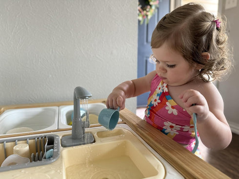Beright Play Kitchen Sink Toys, Toddler Sink Toys with Upgraded Faucet, Pretend Play Toys Running Water, Perfectly