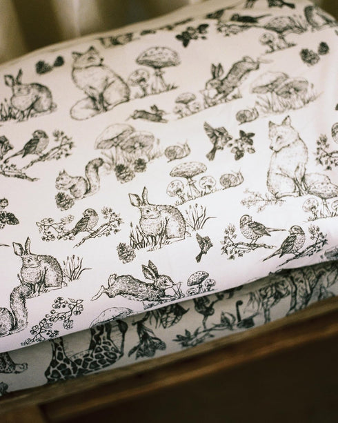 30x40 Oilo Woodland Baby Blanket, Woodland Animal Baby Blanket with Ultra?Soft Plush Backing & Organic Cotton Jersey