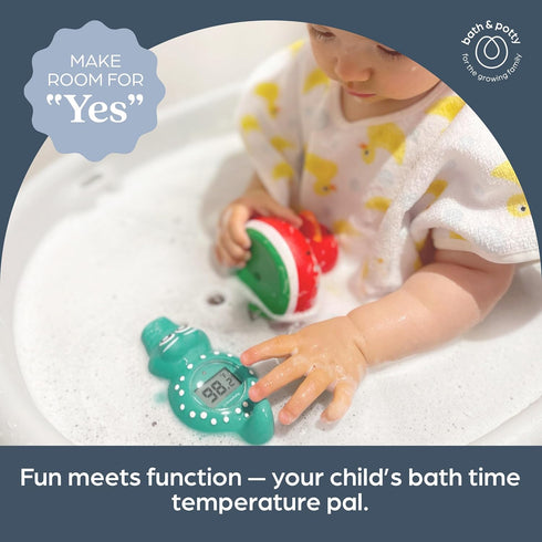 Dreambaby Floating Crocodile Bath Thermometer - Water Temperature Monitoring for Newborns, Infants, Toddlers