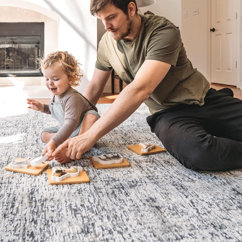Wooden Montessori Animal Puzzles for Toddlers 2+ Years, Realistic Chunky Safari Animal Shape Puzzle