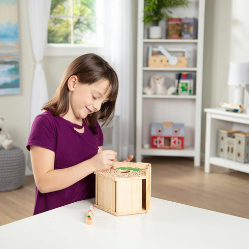 Melissa & Doug Created by Me! Birdhouse Build-Your-Own Wooden Craft Kit for Kids