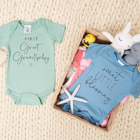 Bodysuit,0-3 Hola Familia Nos Vemos Pronto Pregnancy Reveal Infant Months Baby Announcement Onesie