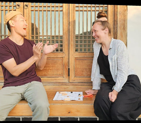 2~4Teams, 15min, Giftable YUTNORI(Portable Board Game), Traditional Korean Party Game (with Unique Dice), Korean Folk
