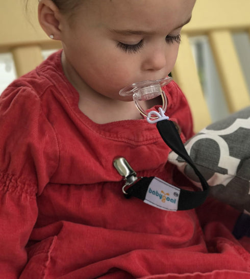 3 Pack MP01 babygoal Baby White Black Pacifier Clips, Pacifier Holder Clips for Boys and Girls Fits for Most Pacifiers