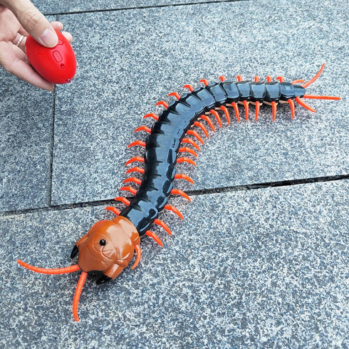 Tipmant Realistic Large Size RC Centipede Scolopendra Animal Toy Infrared Remote Control Vehicle Car Scary Prank Kids